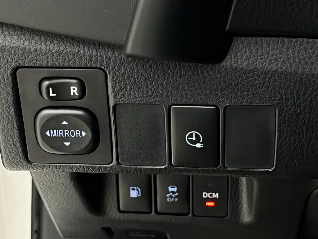 Toyota Corolla 2021 — фото 12