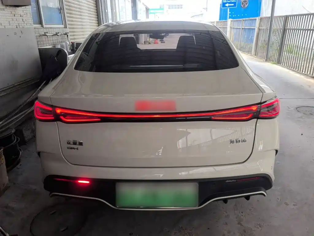 BYD Seal 06 2024