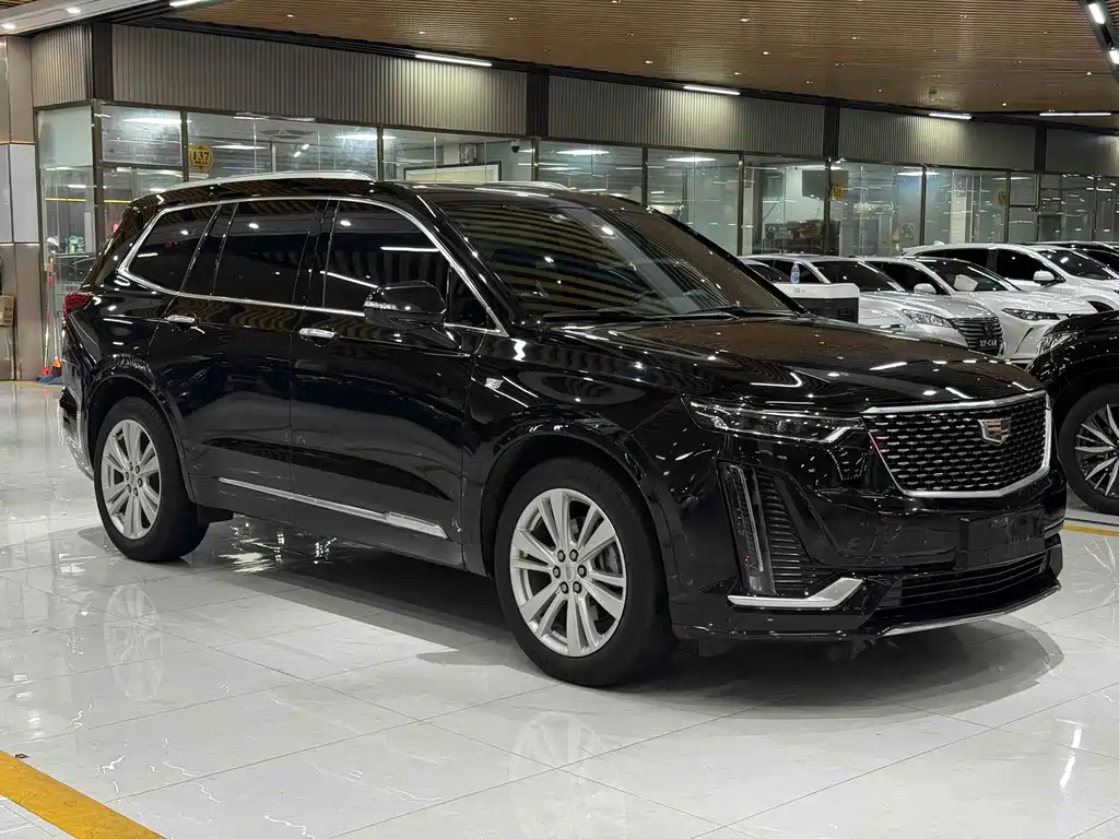 Cadillac XT6 2020 — фото 3