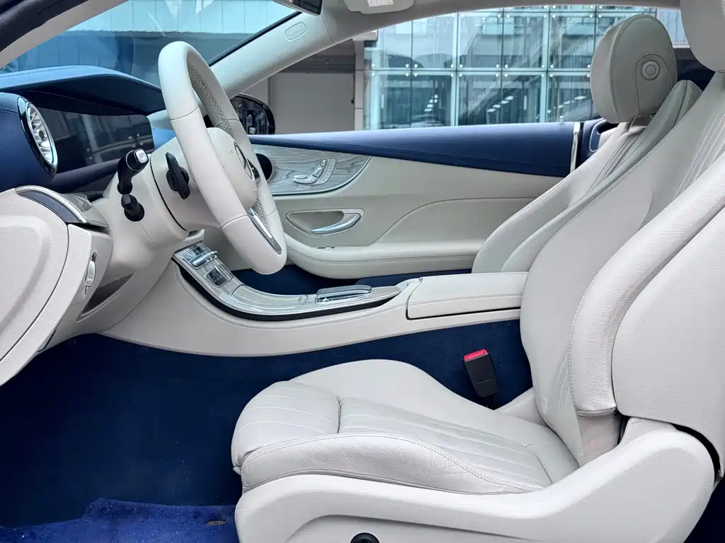 Mercedes-Benz E-Class 2020 — фото 10