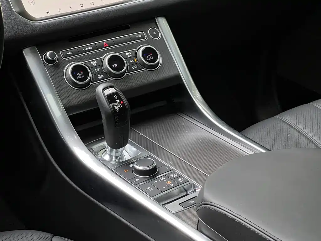 Land Rover Sport 2017 — фото 15