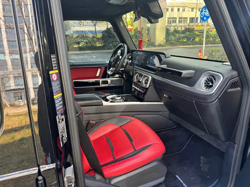 Mercedes-Benz G-Class AMG 2022 — фото 12