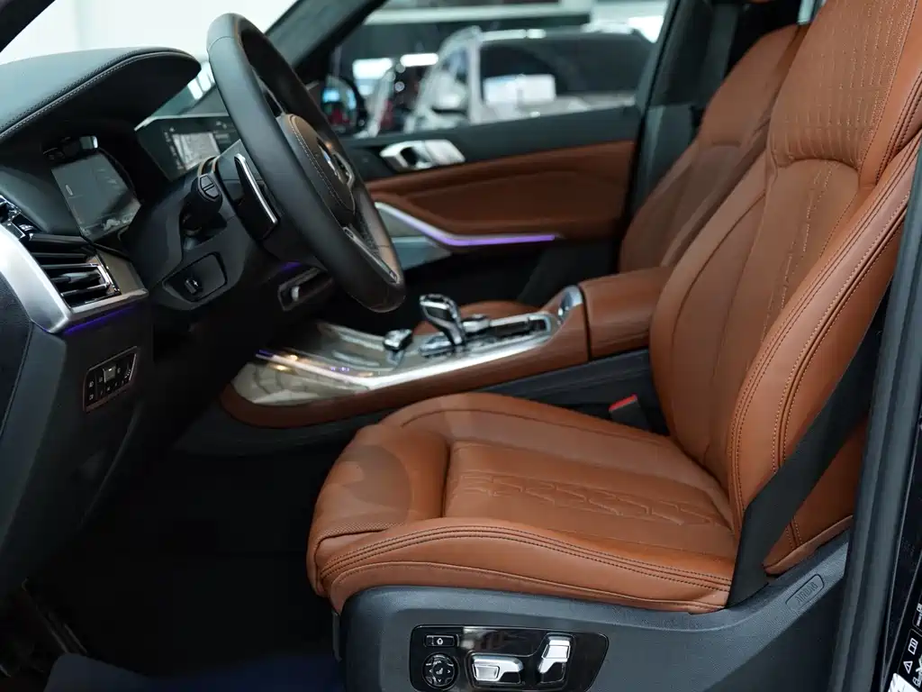 BMW X7 2020