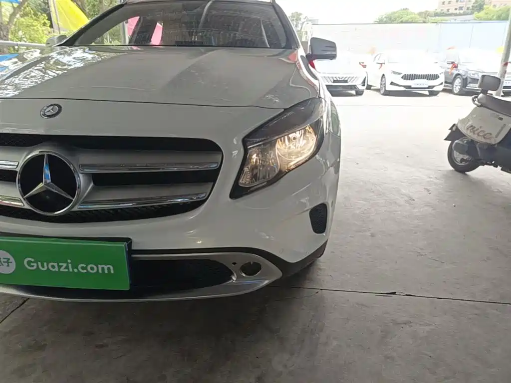 Mercedes-Benz GLA 2017 — фото 24