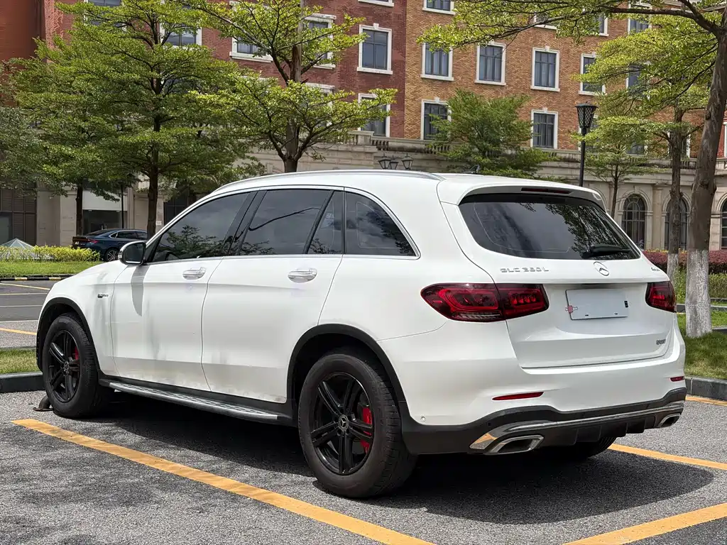 Mercedes-Benz GLC 2021