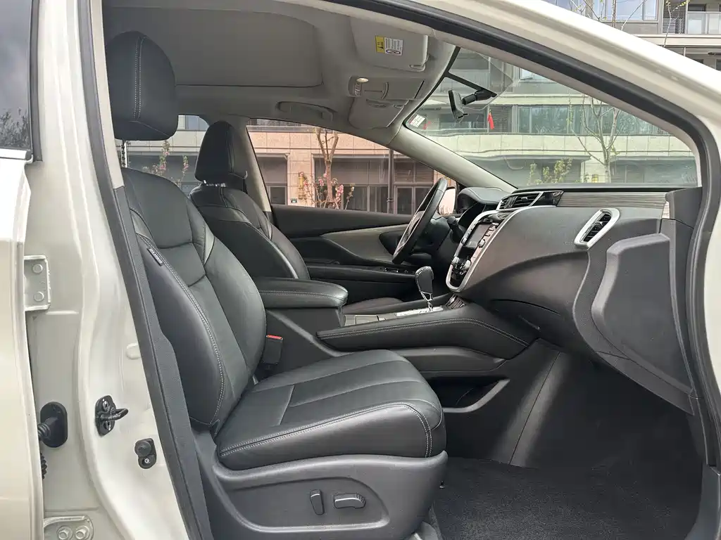 Nissan Murano 2017 — фото 20