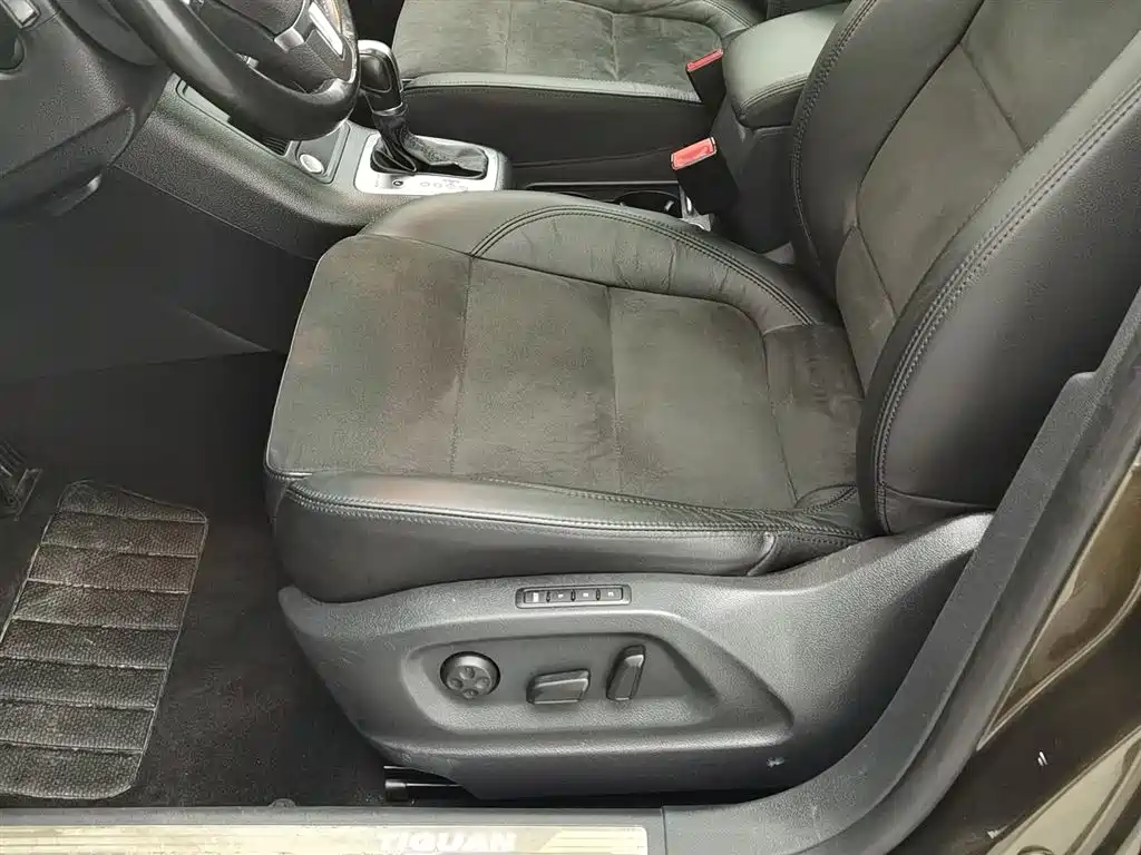 Volkswagen Tiguan 2015 — фото 20