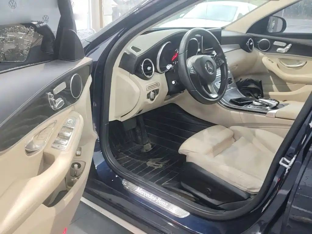 Mercedes-Benz C-Class 2015 — фото 16