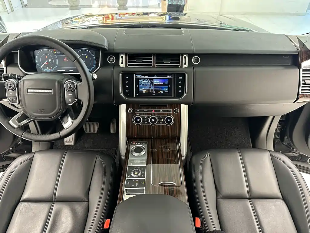Land Rover Range Rover 2017 — фото 13