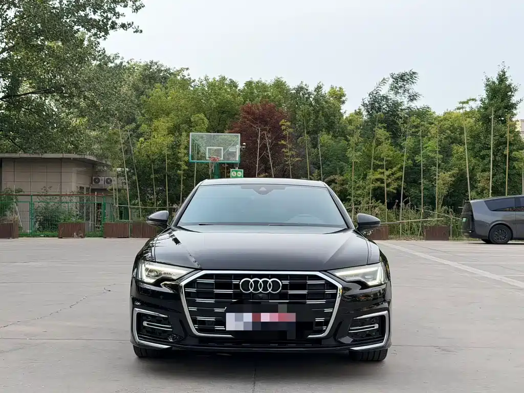 Audi A6L 2020