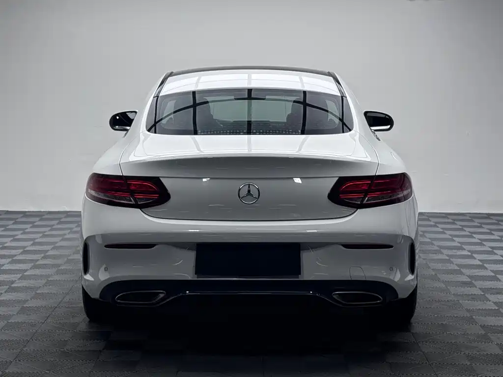 Mercedes-Benz C-Class 2020