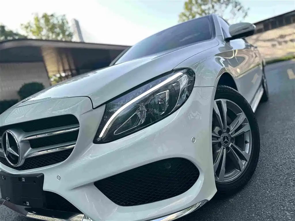Mercedes-Benz C-Class 2018 — фото 12