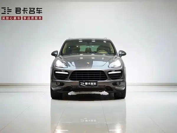 Porsche Cayenne 2012