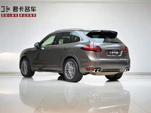 Porsche Cayenne 2012