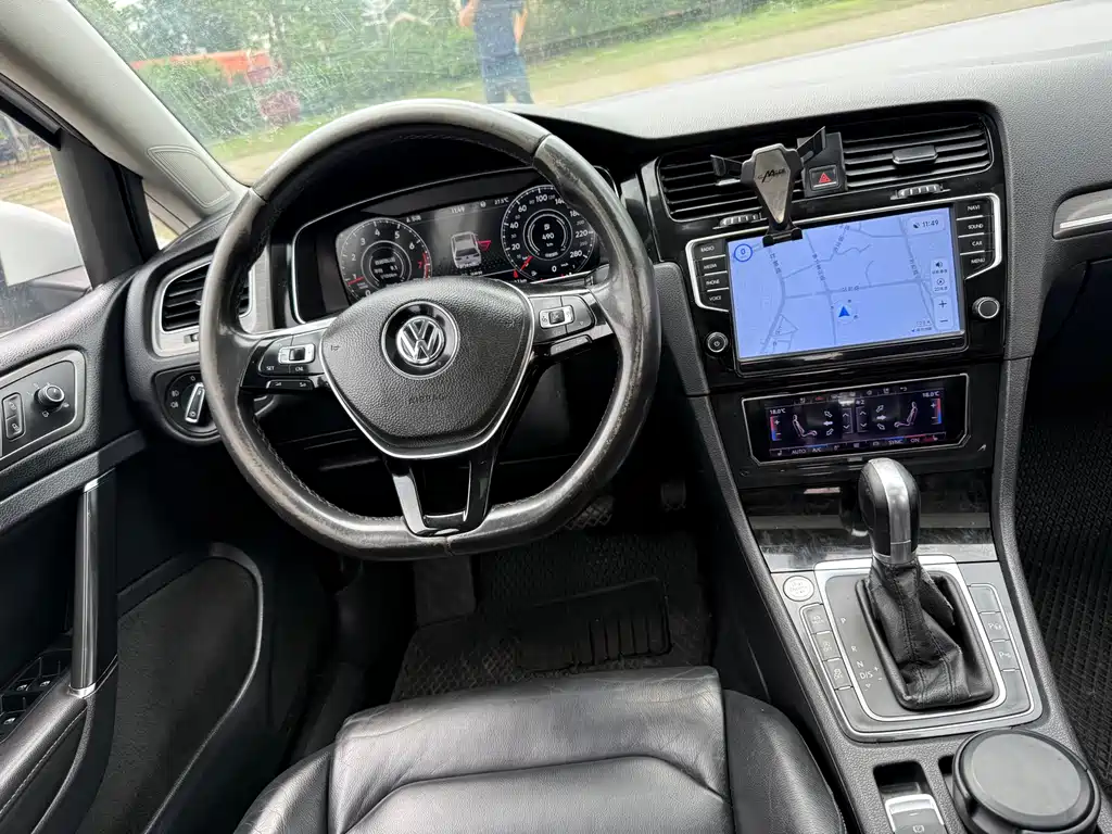 Volkswagen Golf 2015 — фото 13