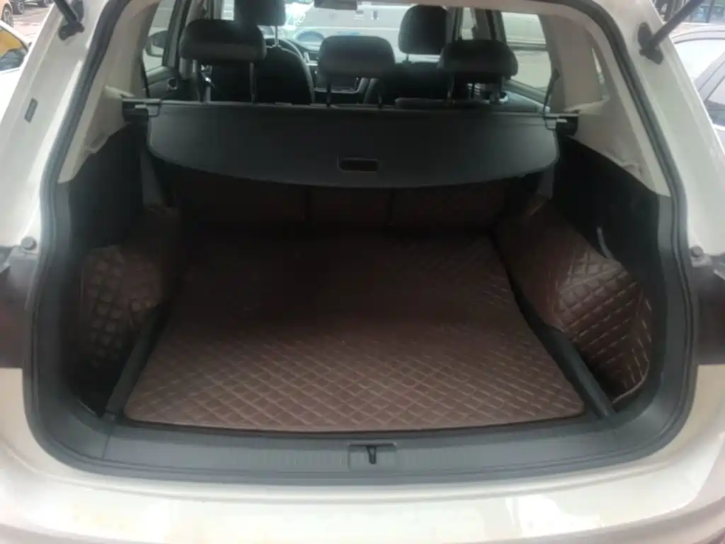 Volkswagen Tiguan L 2020 — фото 19