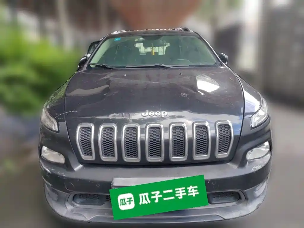 Jeep Cherokee 2017 — фото 23