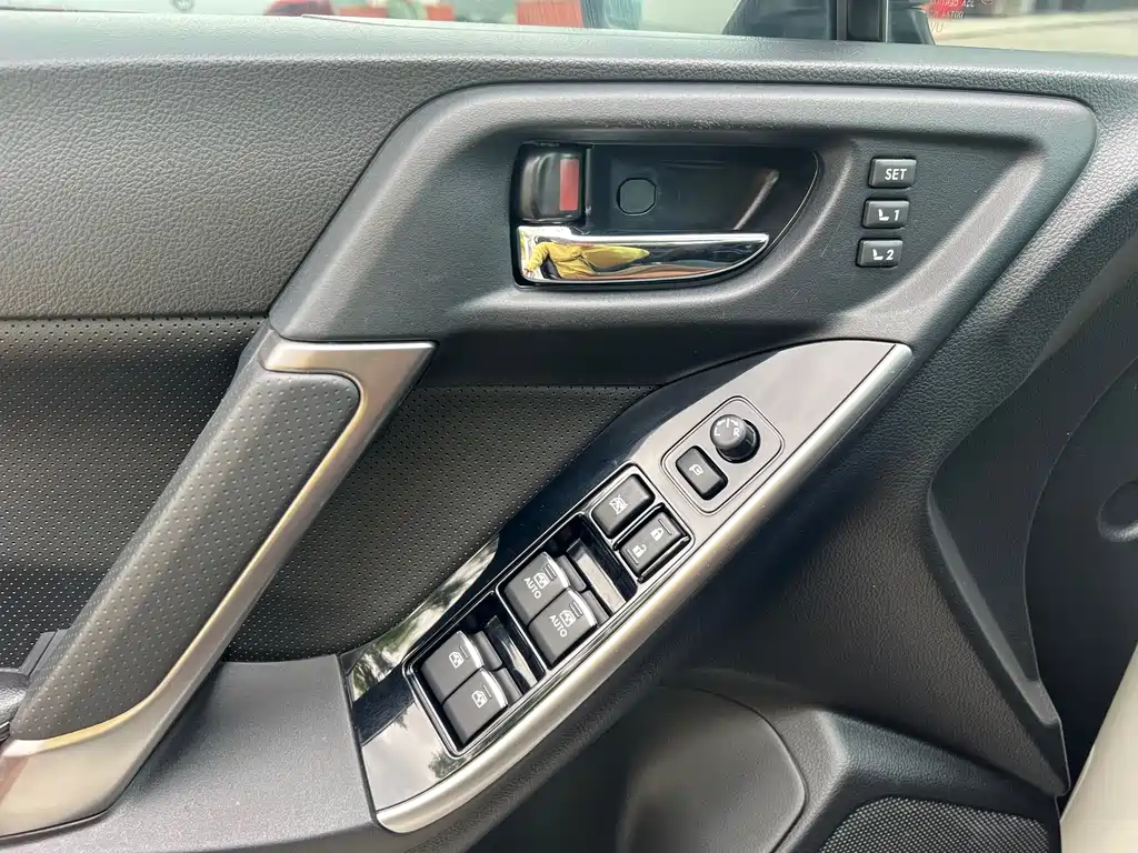 Subaru Forester 2018 — фото 21