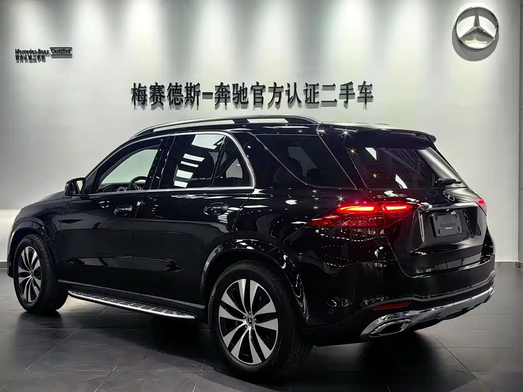 Mercedes-Benz GLE 2025