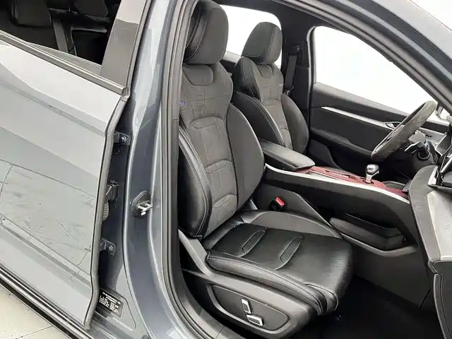 Geely Xingrui 2025 — фото 18