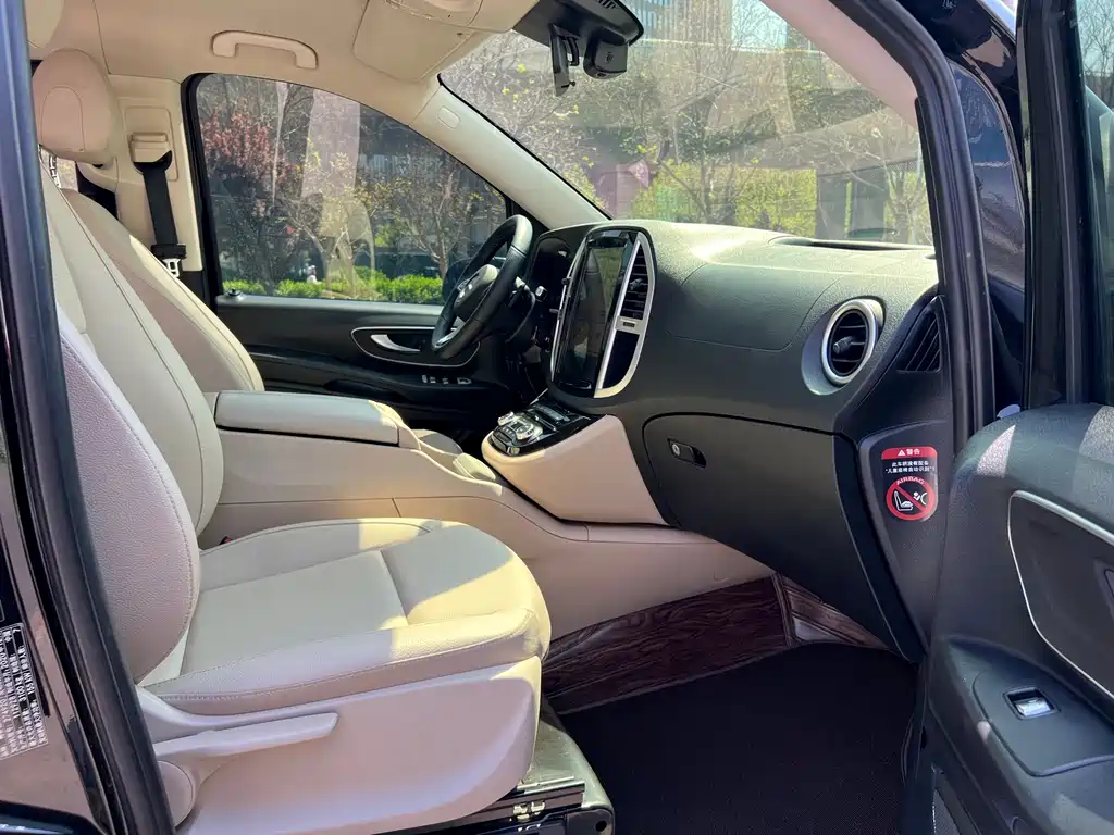 Mercedes-Benz Vito 2020 — фото 10