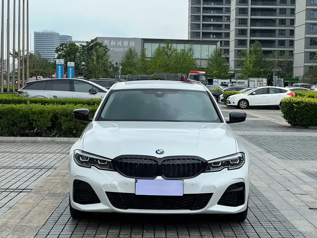 BMW 3 Series 2022
