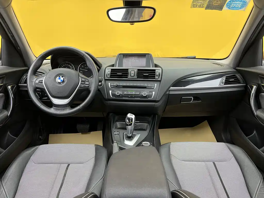 BMW 1 Series 2015 — фото 11
