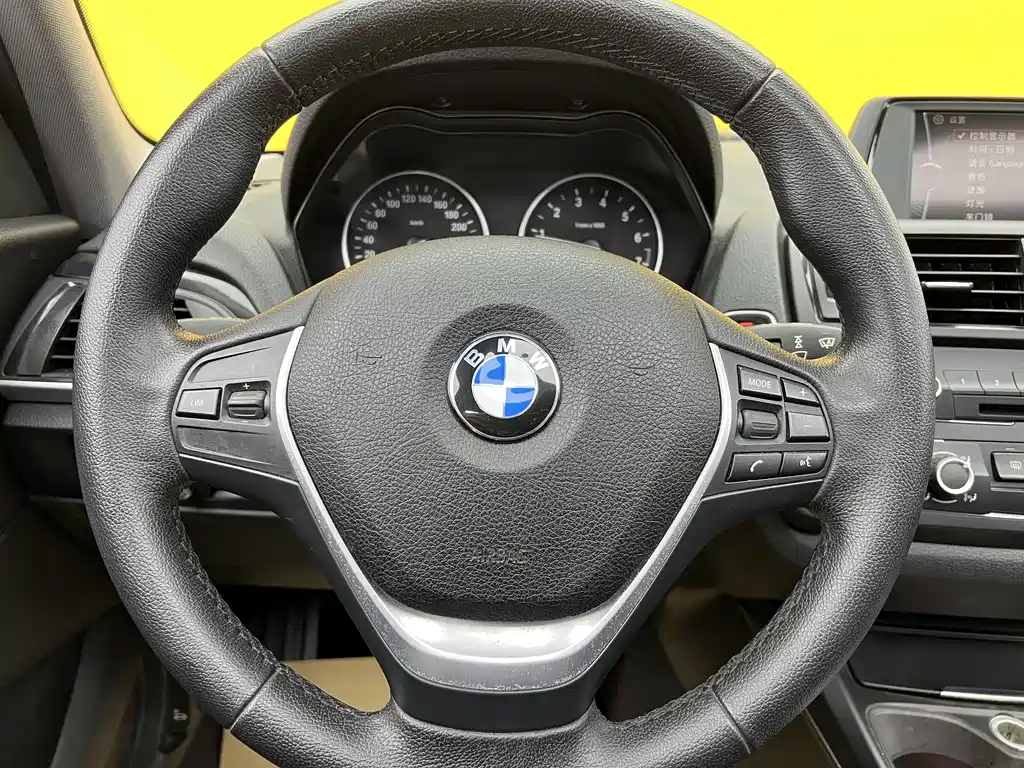 BMW 1 Series 2015 — фото 9