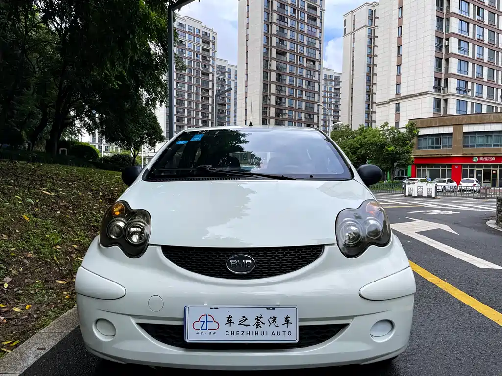 BYD F0 2014