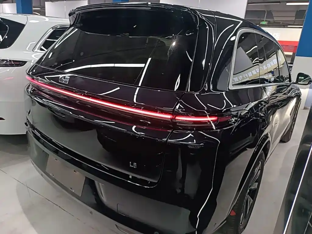 Li Auto Li L8 2023
