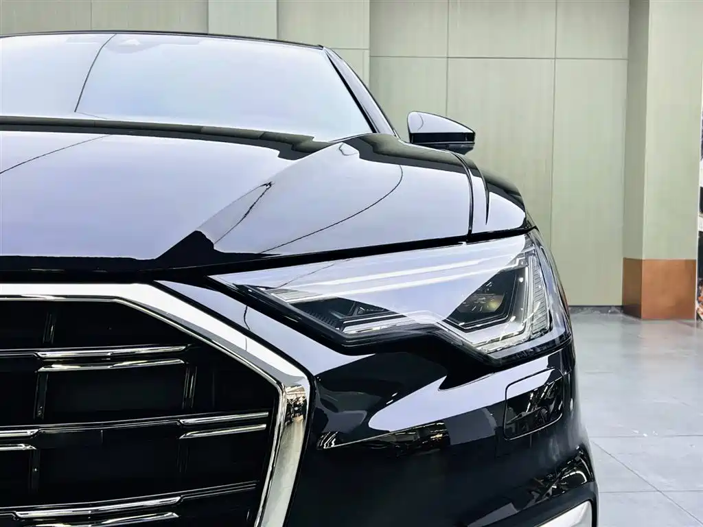 Audi A6L 2023