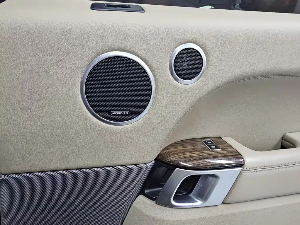 Land Rover Sport 2014 — фото 15