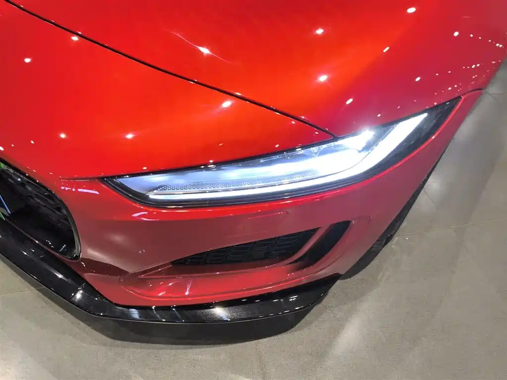 Jaguar F-TYPE 2023 — фото 3