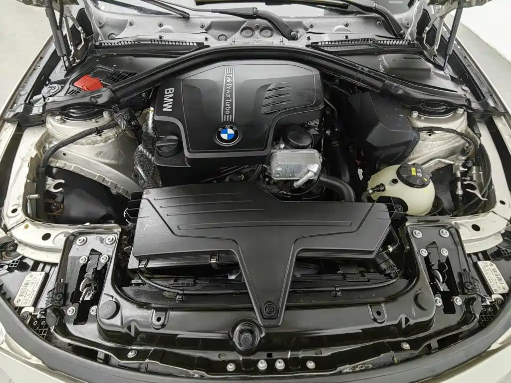 BMW 3 Series 2016