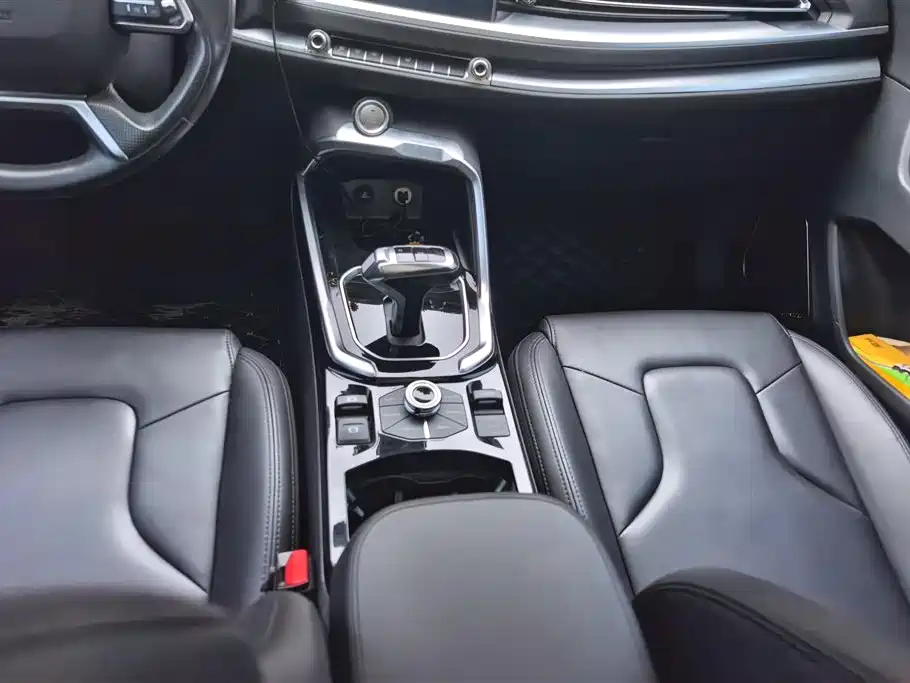 Haval H6 2017 — фото 16