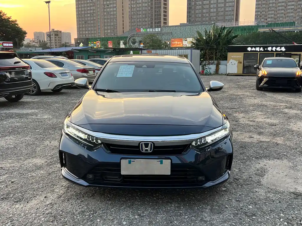 Honda Inspire 2021 — фото 2