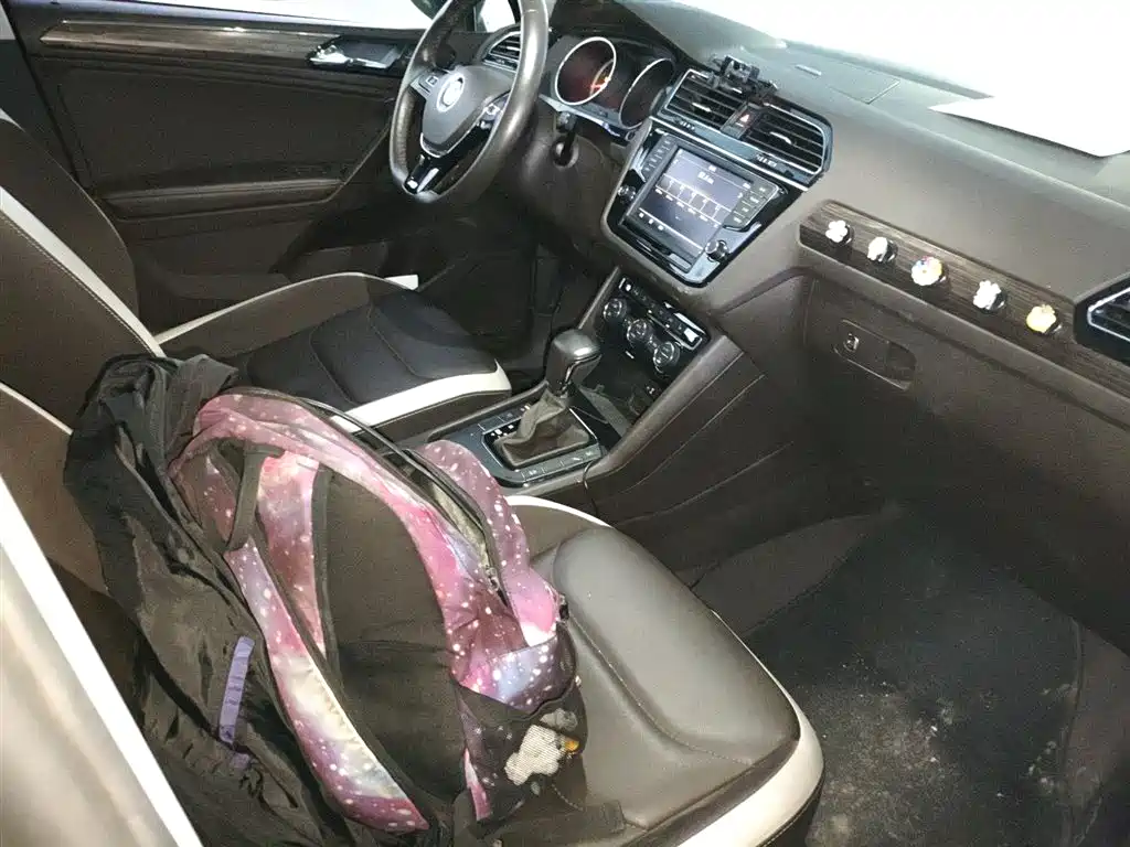 Volkswagen Tiguan L 2018 — фото 18
