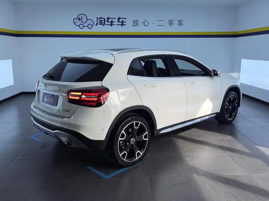 Mercedes-Benz GLA 2018
