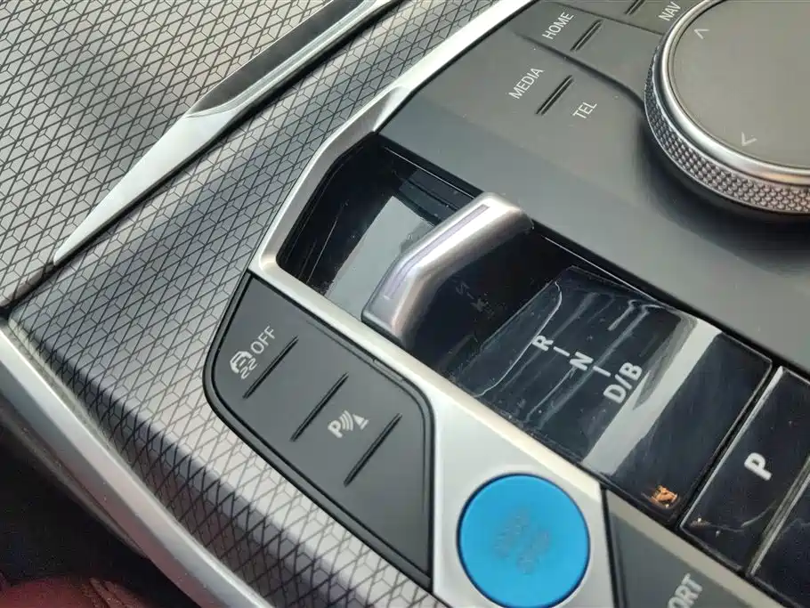 BMW i3 2022 — фото 16