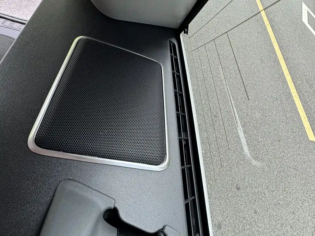 Land Rover Sport 2021 — фото 11