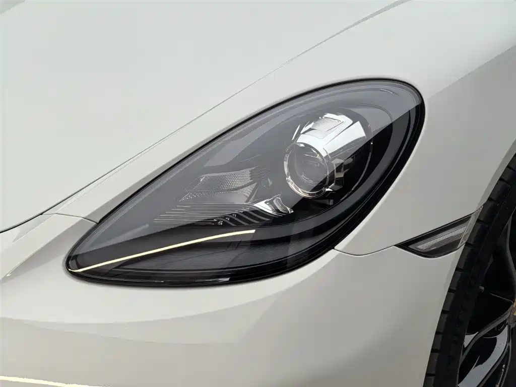 Porsche 718 2025 — фото 9