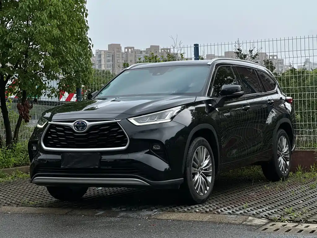 Toyota Highlander 2024
