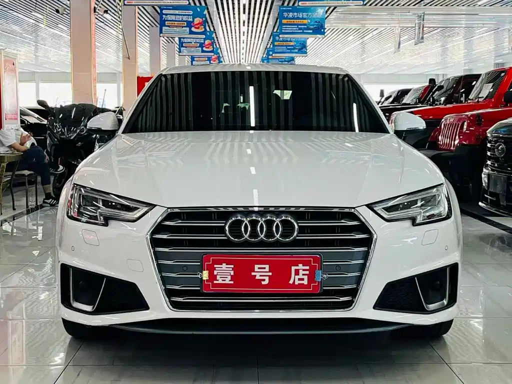 Audi A4L 2020 — фото 2