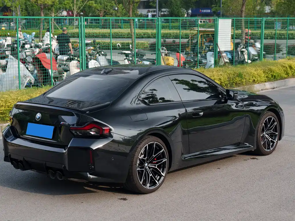 BMW M2 2024