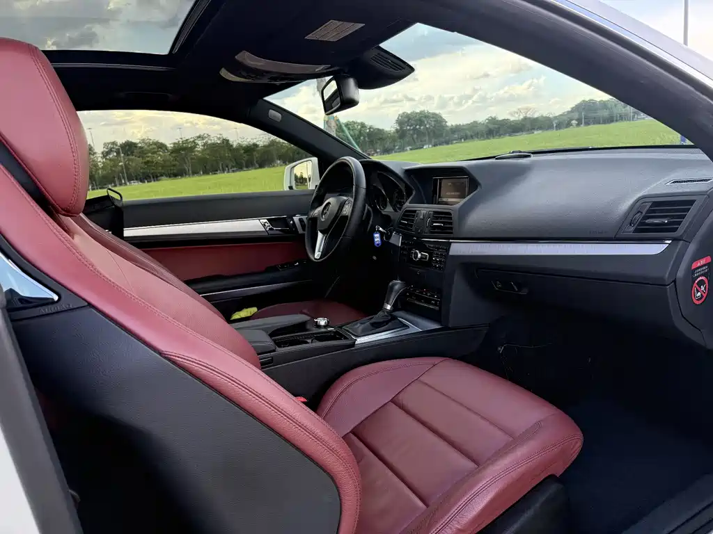 Mercedes-Benz E-Class 2013 — фото 10