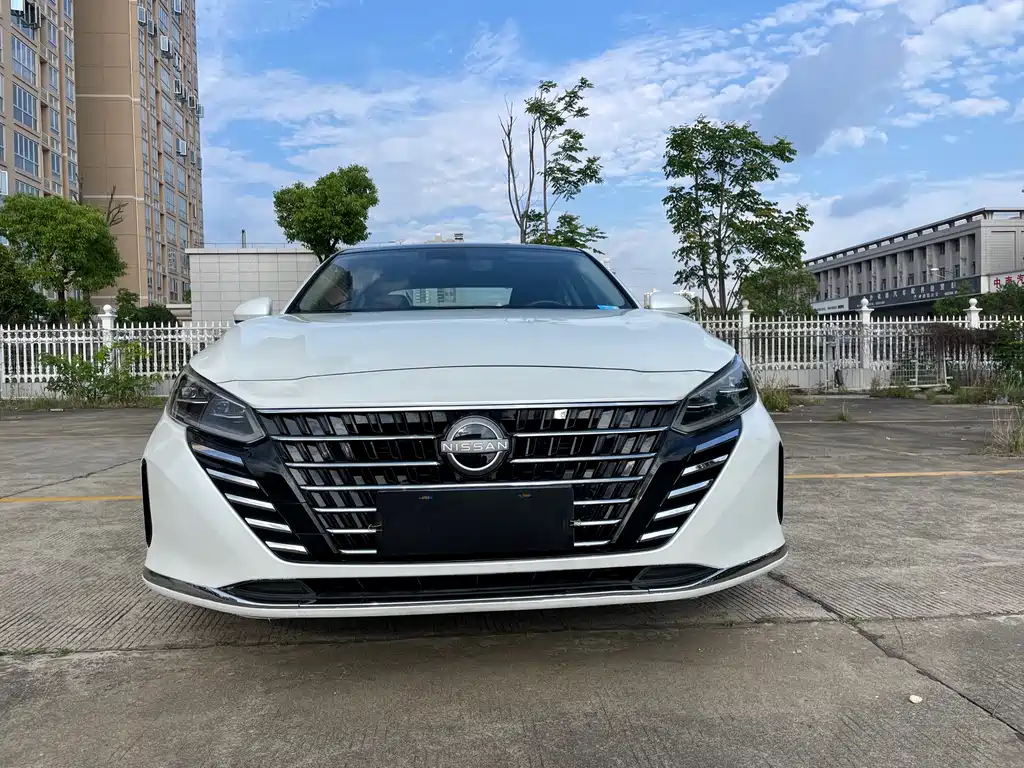 Nissan Teana 2023
