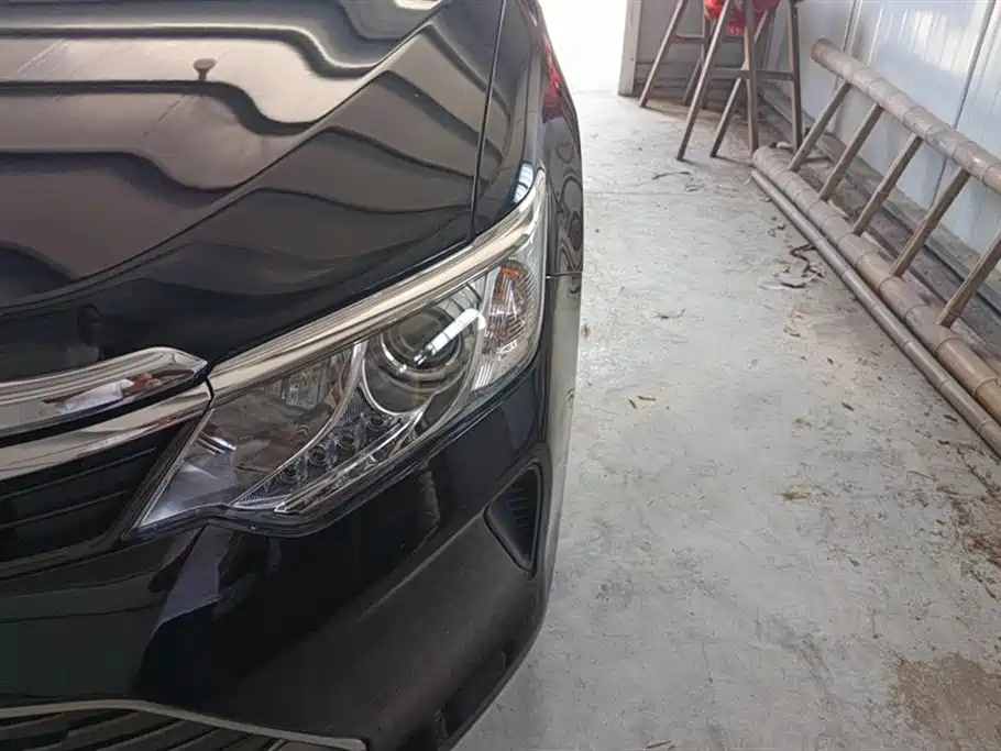 Toyota Camry 2015