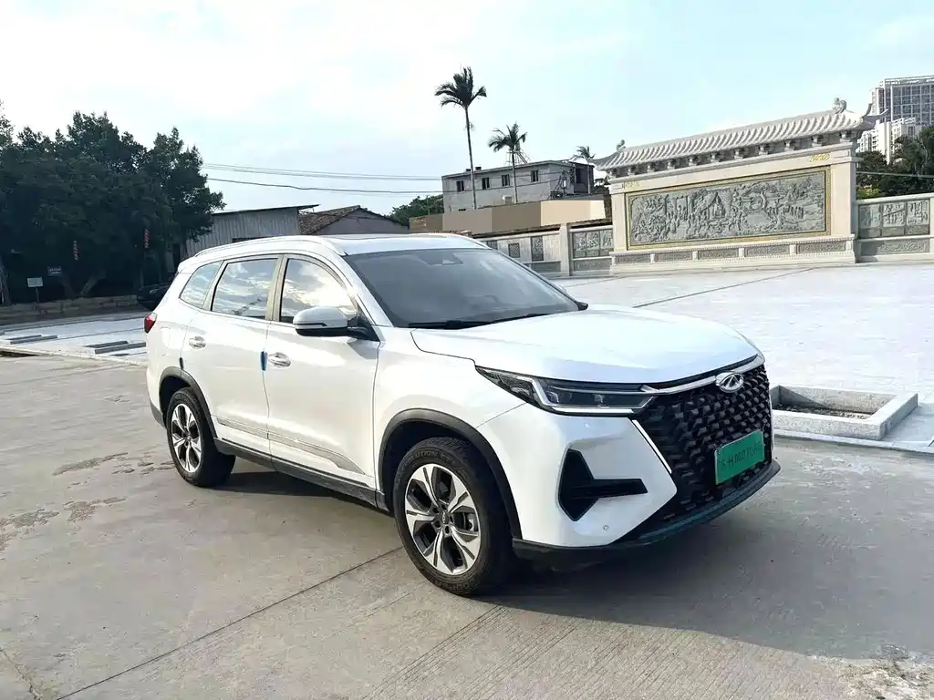Chery Tiggo 8 PRO New Energy 2023 — фото 3