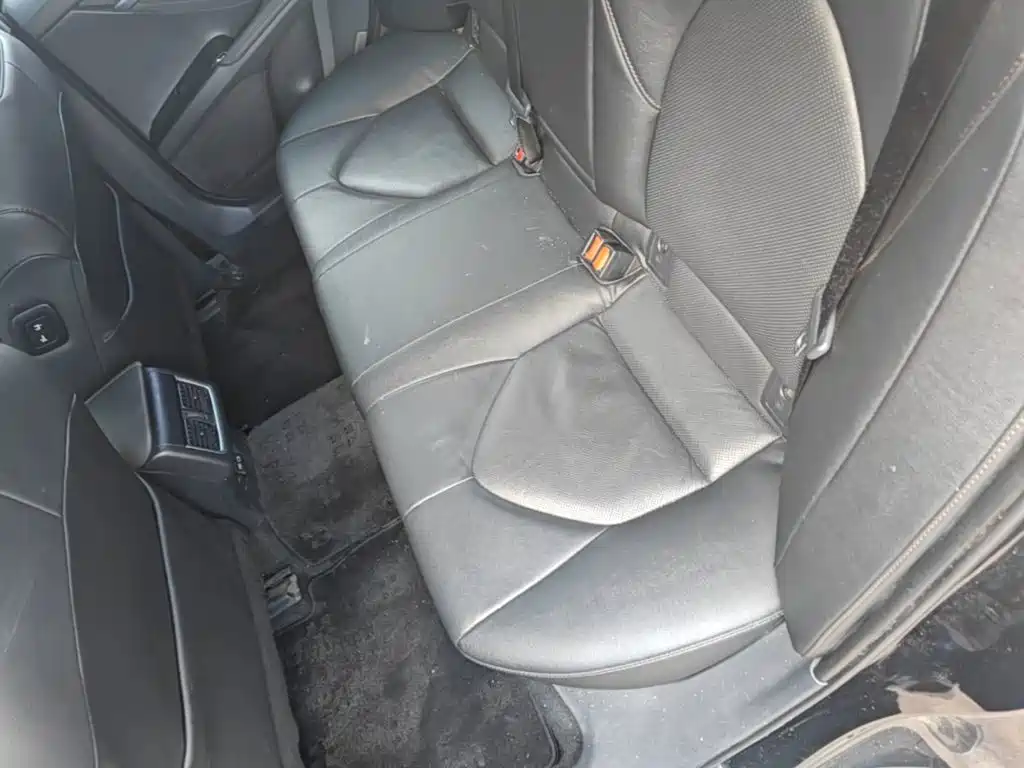 Toyota Camry 2023 — фото 17