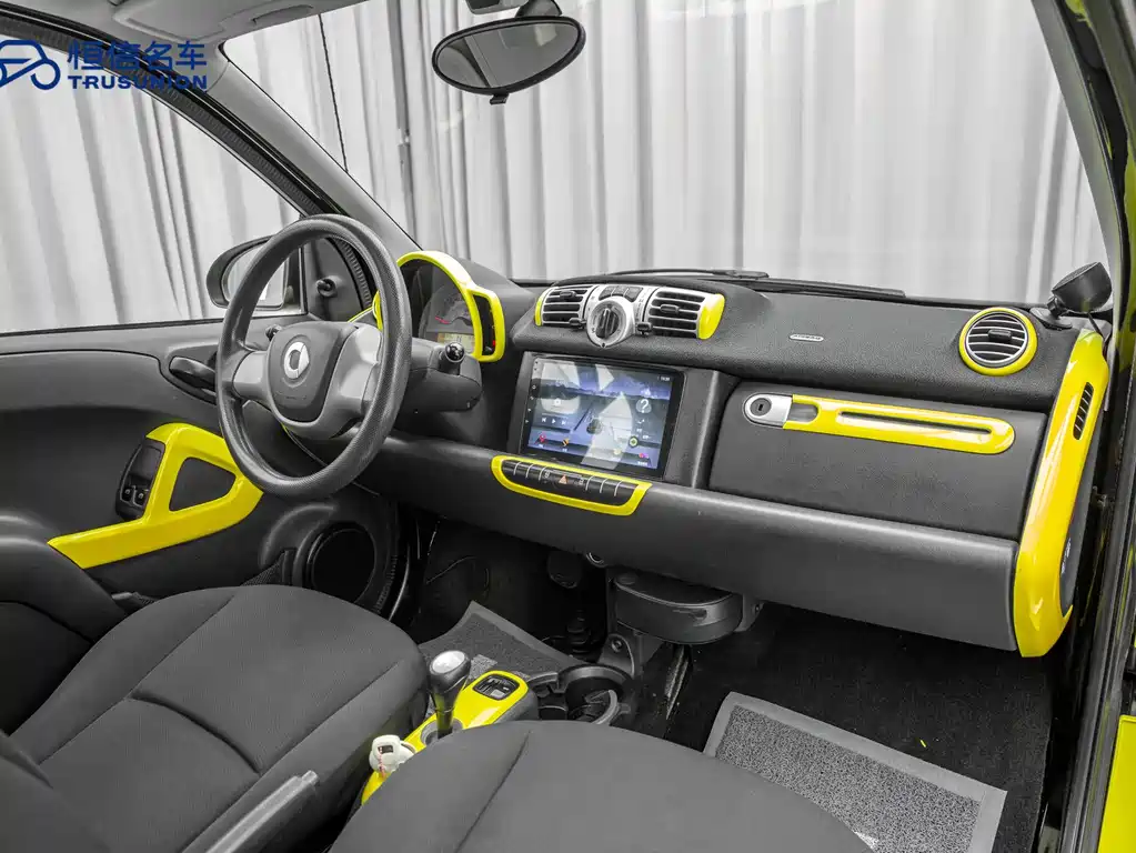 smart Fortwo 2013 — фото 13